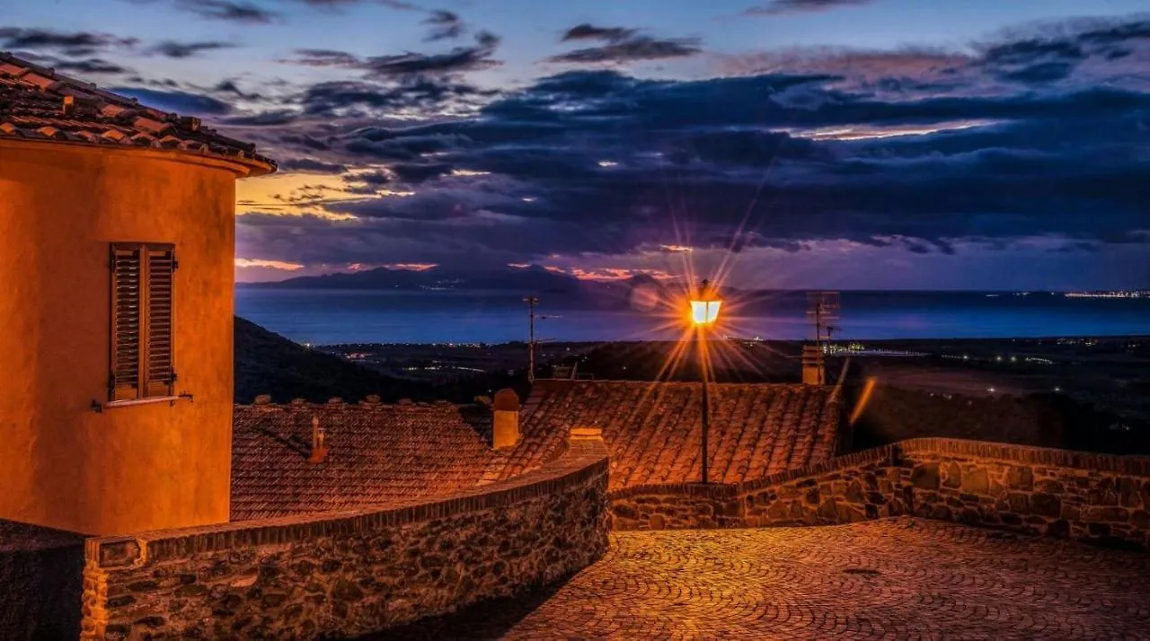 Romantica Toscana Скарлино 0*,  Италия